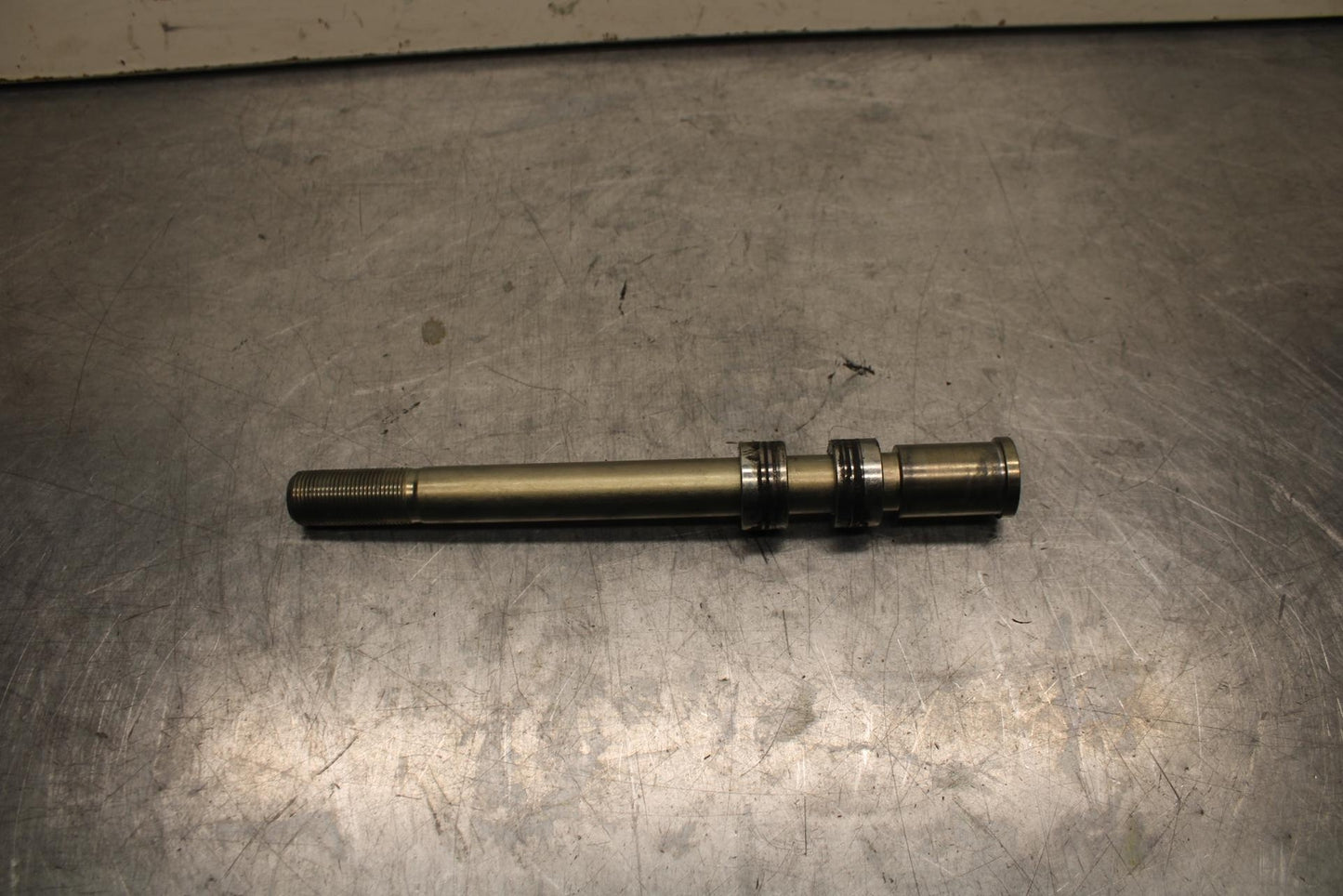 12-17 KAWASAKI ER-6N Z650 FRONT WHEEL RIM AXLE PIVOT BOLT BB607