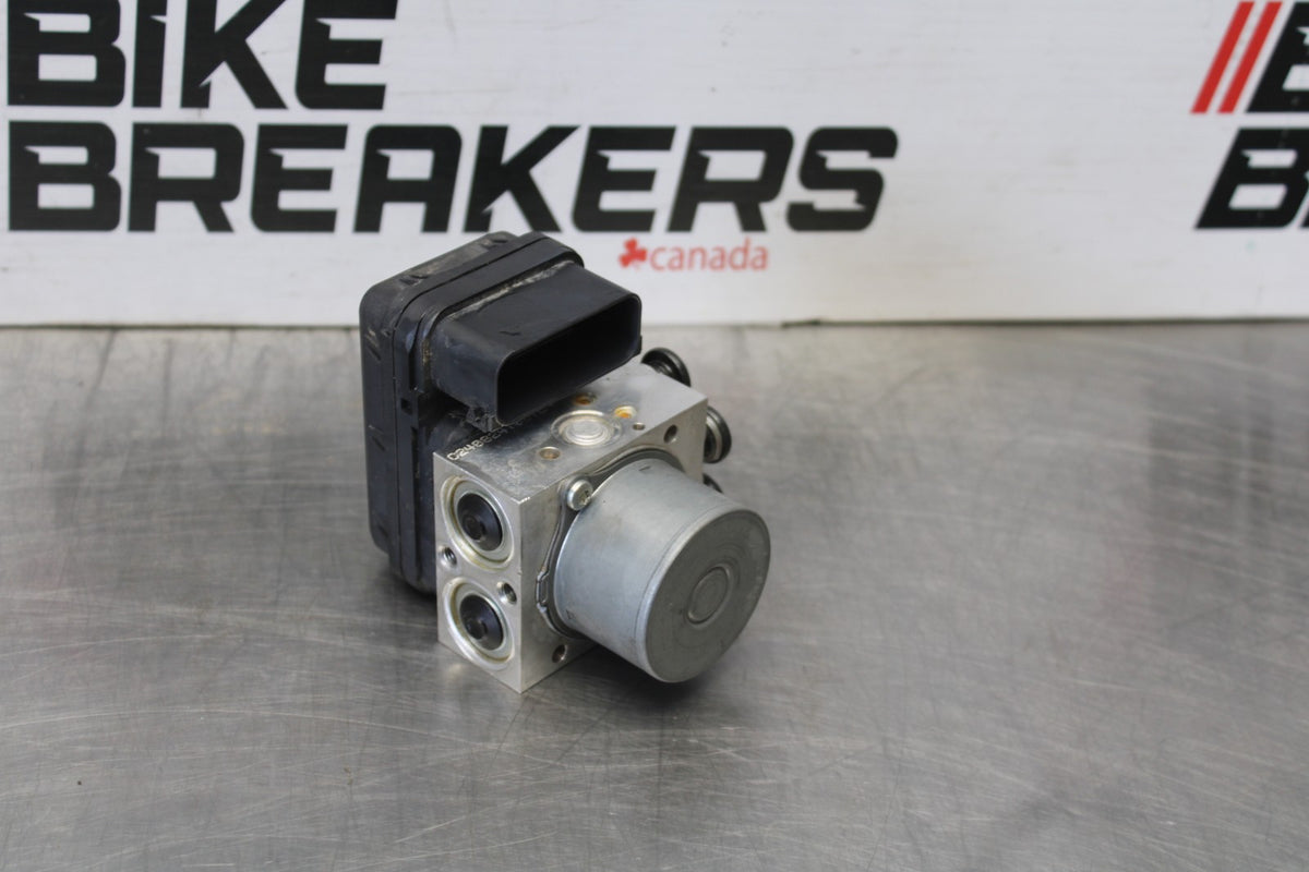 22-25 YAMAHA YZF R7 ABS PUMP UNIT MODULE BB850