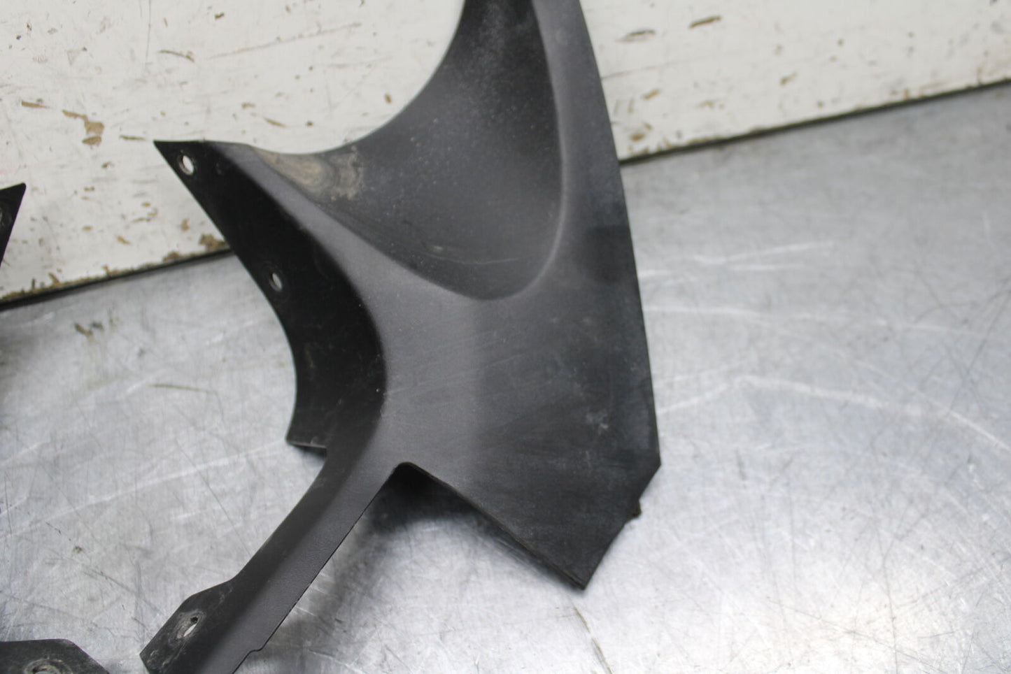 14 HONDA CTX1300A INNER UPPER FAIRING COWL PLASTIC COVER BB732