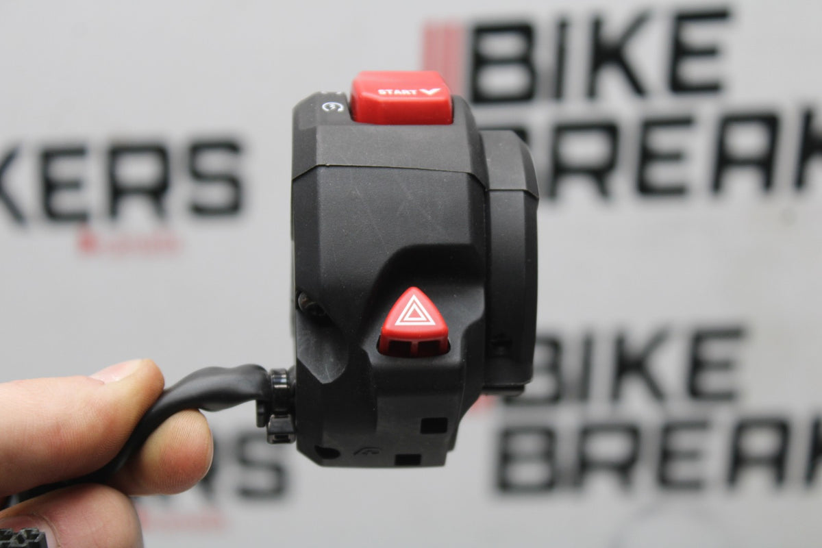18 SUZUKI GSXR1000 RIGHT CLIP ON HANDLE KILL OFF START SWITCH SWITCHES BB642