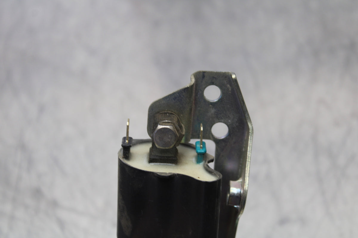 15-16 HONDA CB300F IGNITION COIL SPARK PLUG CAP BB150