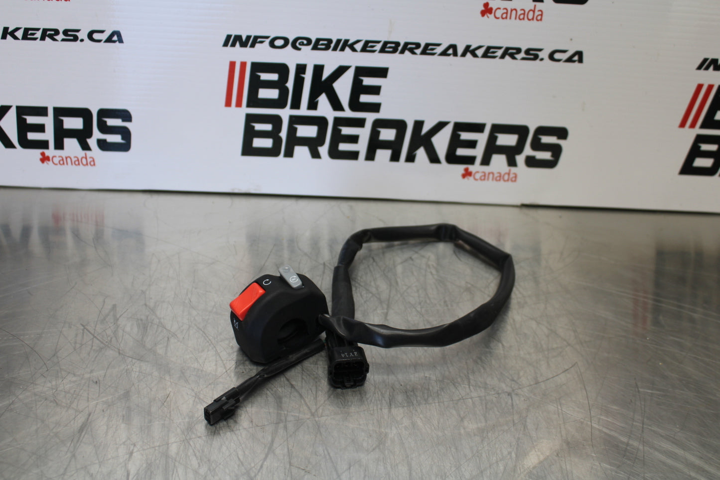 23-24 KAWASAKI NINJA ZX14R NEW!! RIGHT CLIP ON KILL OFF START SWITCHES BB153