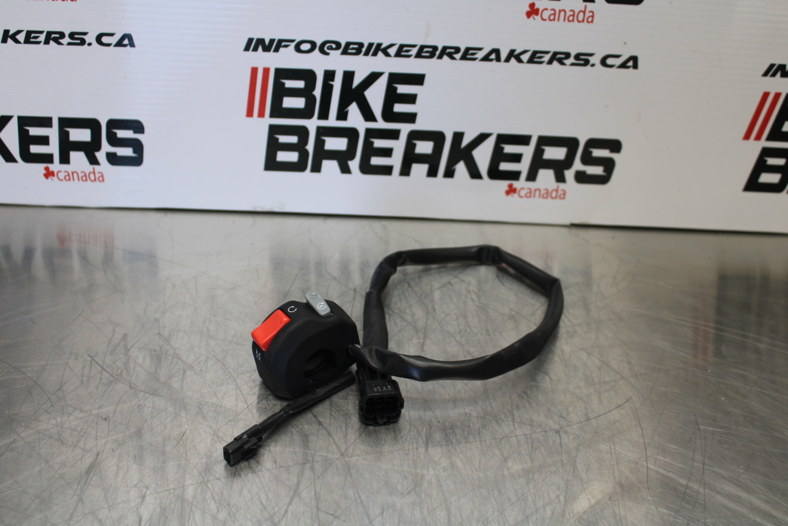 23-24 KAWASAKI NINJA ZX14R NEW!! RIGHT CLIP ON KILL OFF START SWITCHES BB153