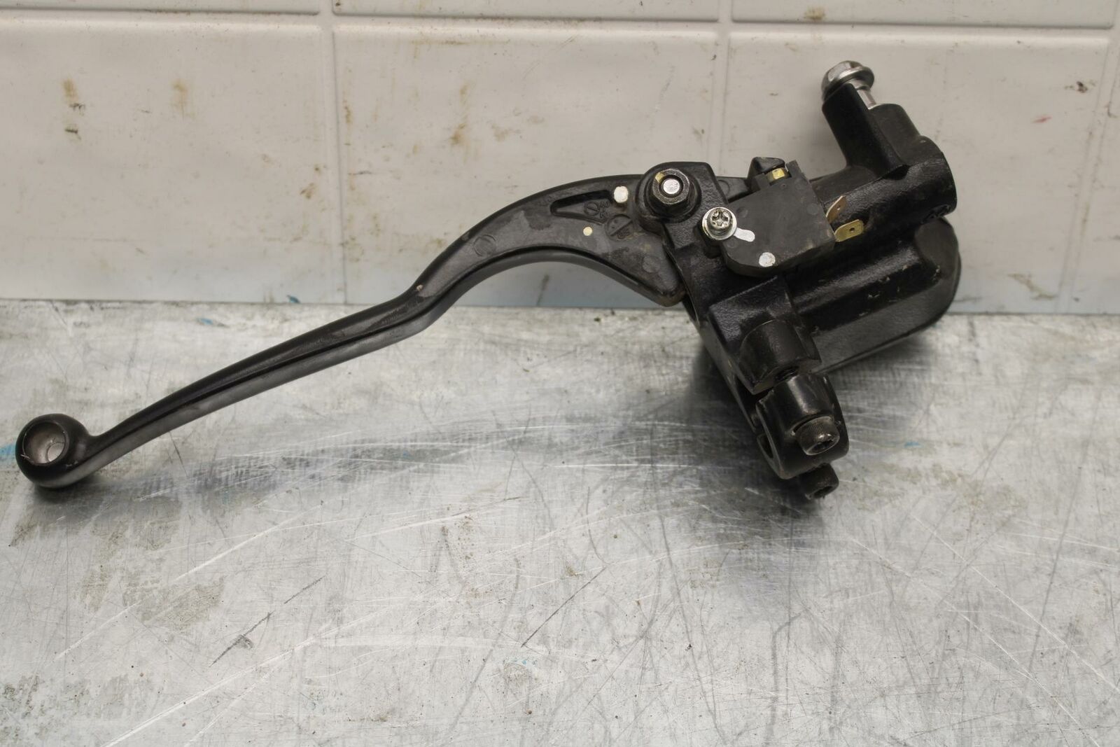 18-22 KAWASAKI NINJA 400 EX400 ABS FRONT BRAKE MASTER CYLINDER w/ LEVER BB416