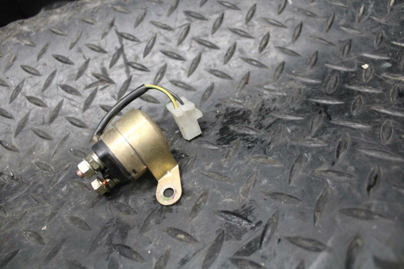 86 SUZUKI GS750ES ENGINE STARTER RELAY STARTING MOTOR SWITCH BB233