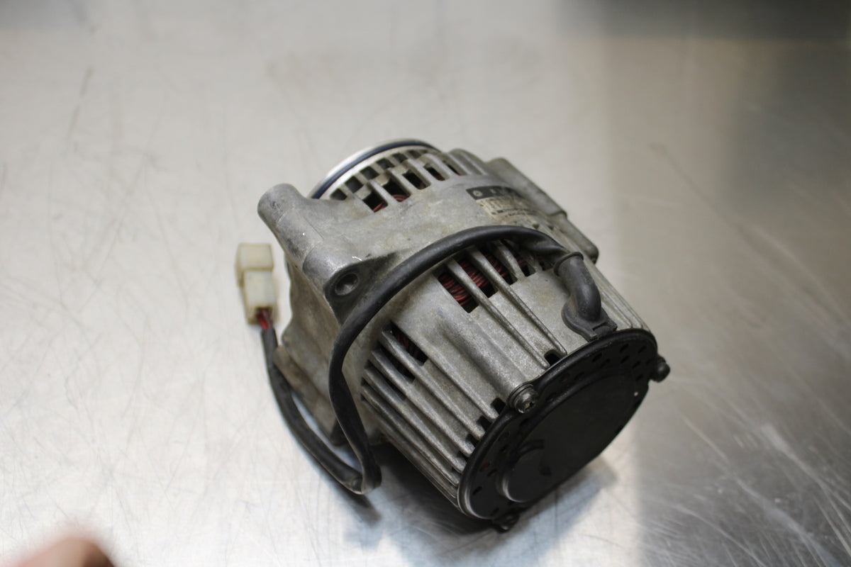 96 YAMAHA YZF750R ENGINE MOTOR GENERATOR ALTERNATOR BB137