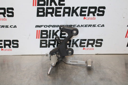 18-23 KAWASAKI NINJA 400 EX400 ABS RIGHT REARSET REAR SET FOOT PEG REST BB177