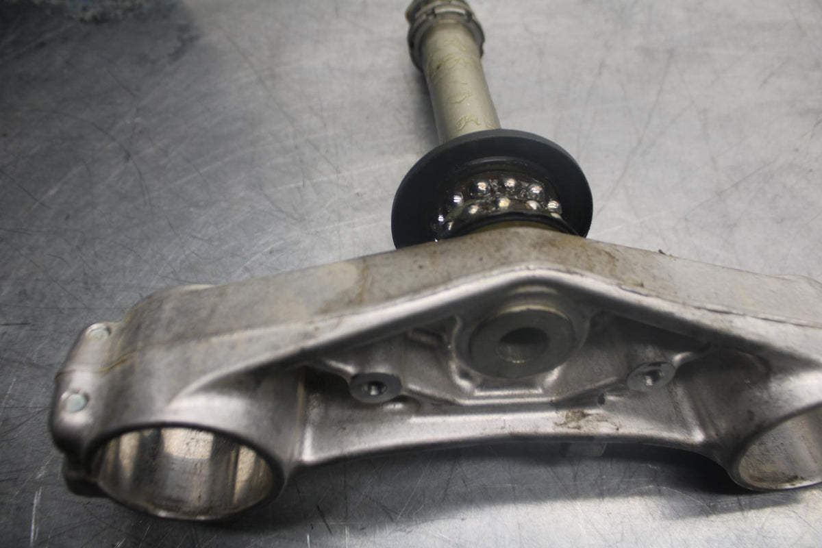 15-21 SUZUKI GSXR600 FRONT FORKS CLAMP LOWER TRIPLE TREE STEM BB460