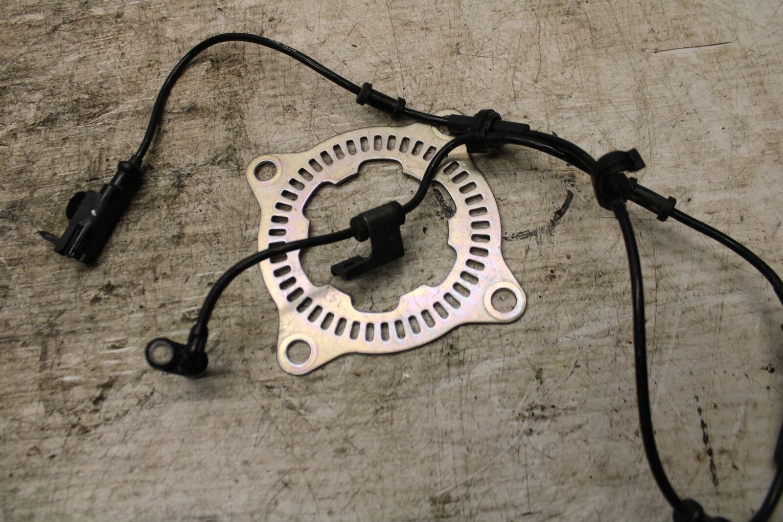 20-22 KAWASAKI Z H2 REAR BACK WHEEL ABS BRAKE RING DISC SENSOR BB382