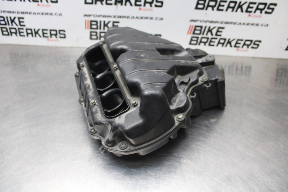 07-08 KAWASAKI NINJA ZX6R AIRBOX AIR FILTER BOX W/OUT TOP RAIL INJECTORS BB855