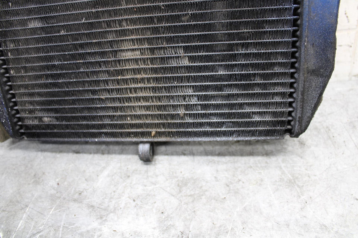 2002 Yamaha YZF R6 ENGINE RADIATOR MOTOR COOLER COOLING RADIATER BB545