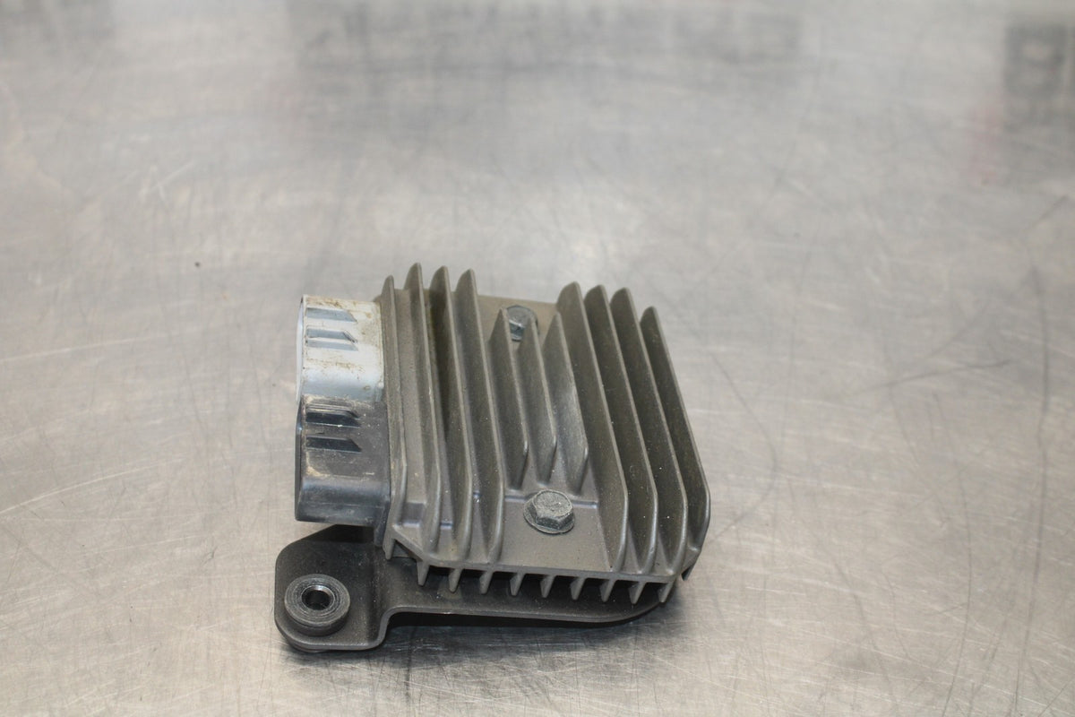 08 KAWASAKI NINJA ZX10R RECTIFIER VOLTAGE REGULATOR BB902