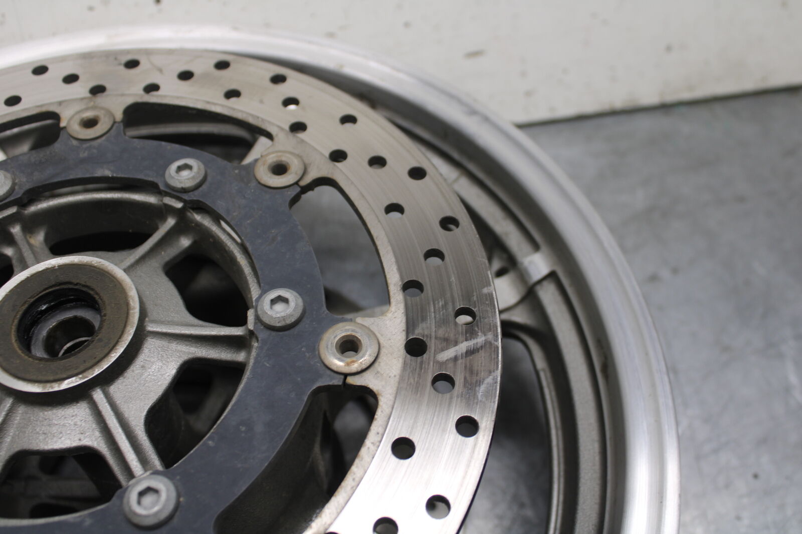 14-15 YAMAHA V STAR 1300 XVS1300CT TOURER FRONT WHEEL FRONT RIM BB722