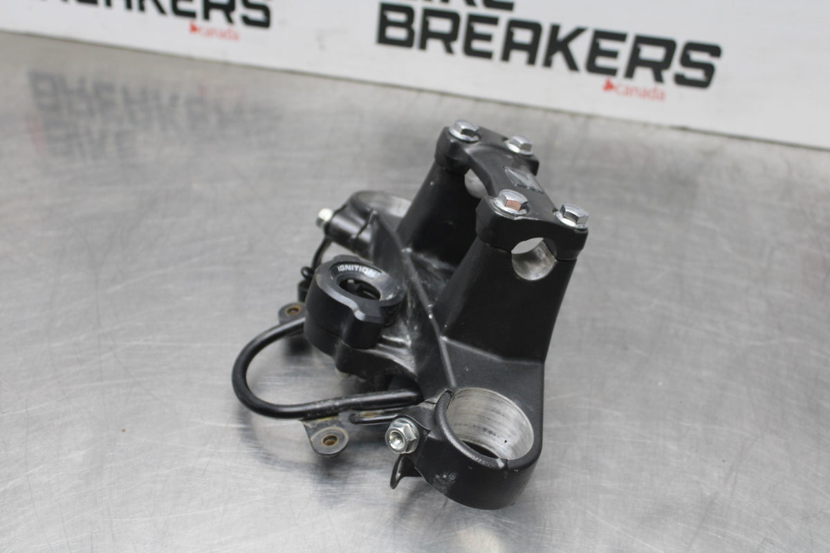 18 HONDA CB500F FORKS UPPER TRIPLE TREE CLAMP BB861