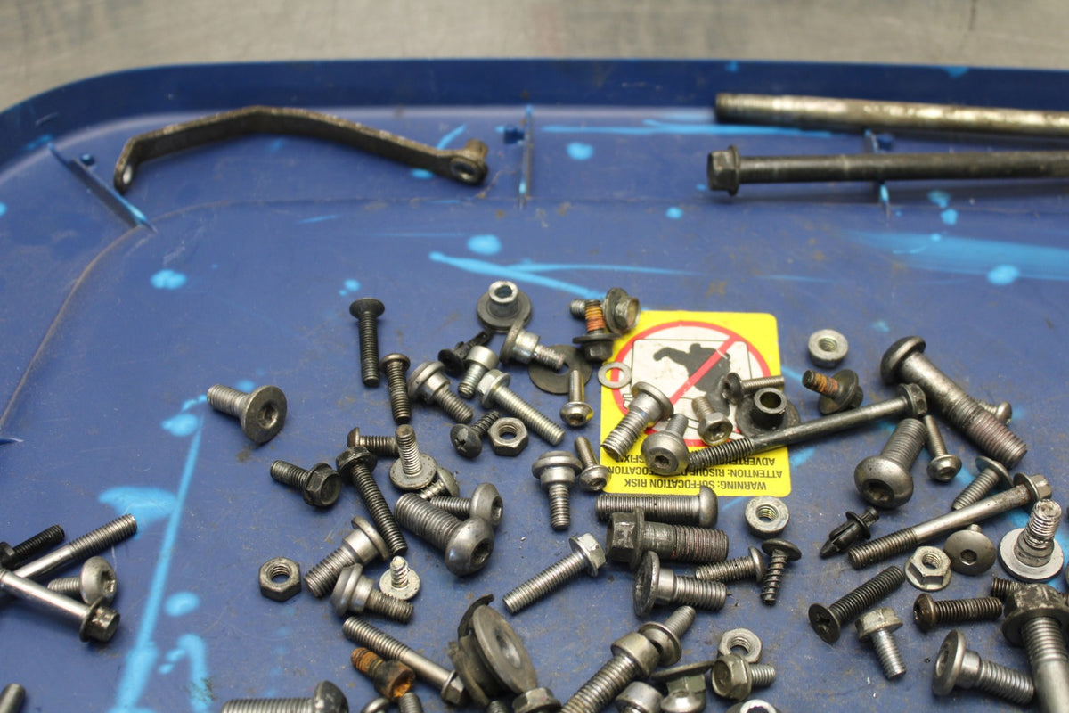 07-08 KAWASAKI NINJA ZX6R  MOUNTING BOLTS HARDWARE MOTOR SCREWS BB203