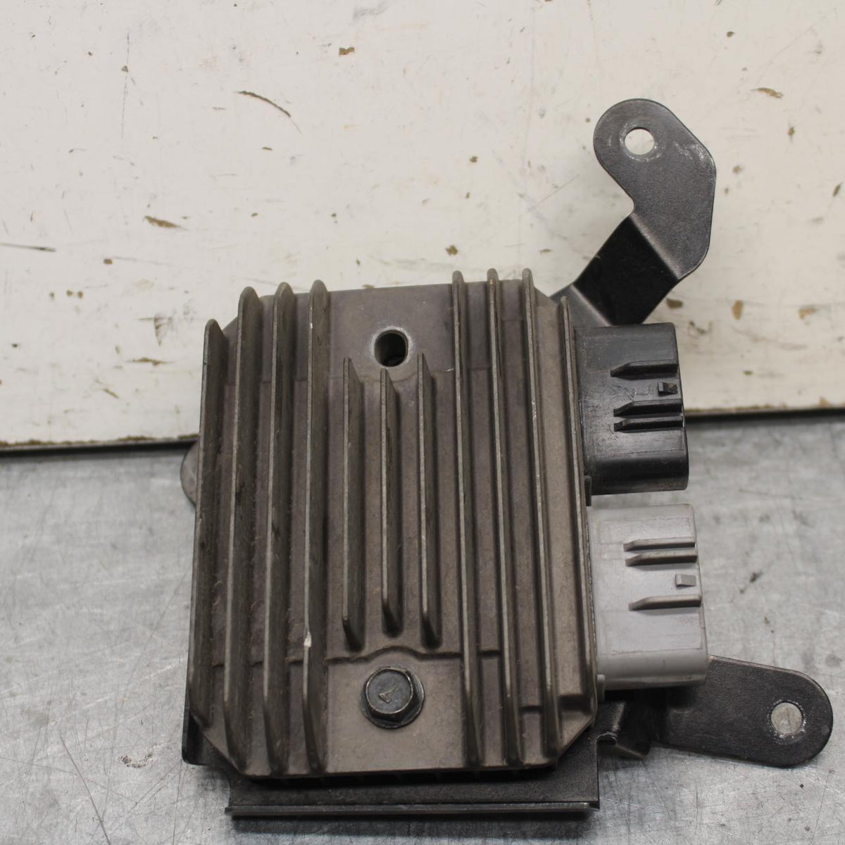 09-12 KAWASAKI NINJA ZX6R RECTIFIER VOLTAGE REGULATOR BB640