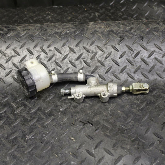 03-08 KAWASAKI VULCAN 1600 REAR BACK BRAKE MASTER CYLINDER W RESERVOIR  BB193