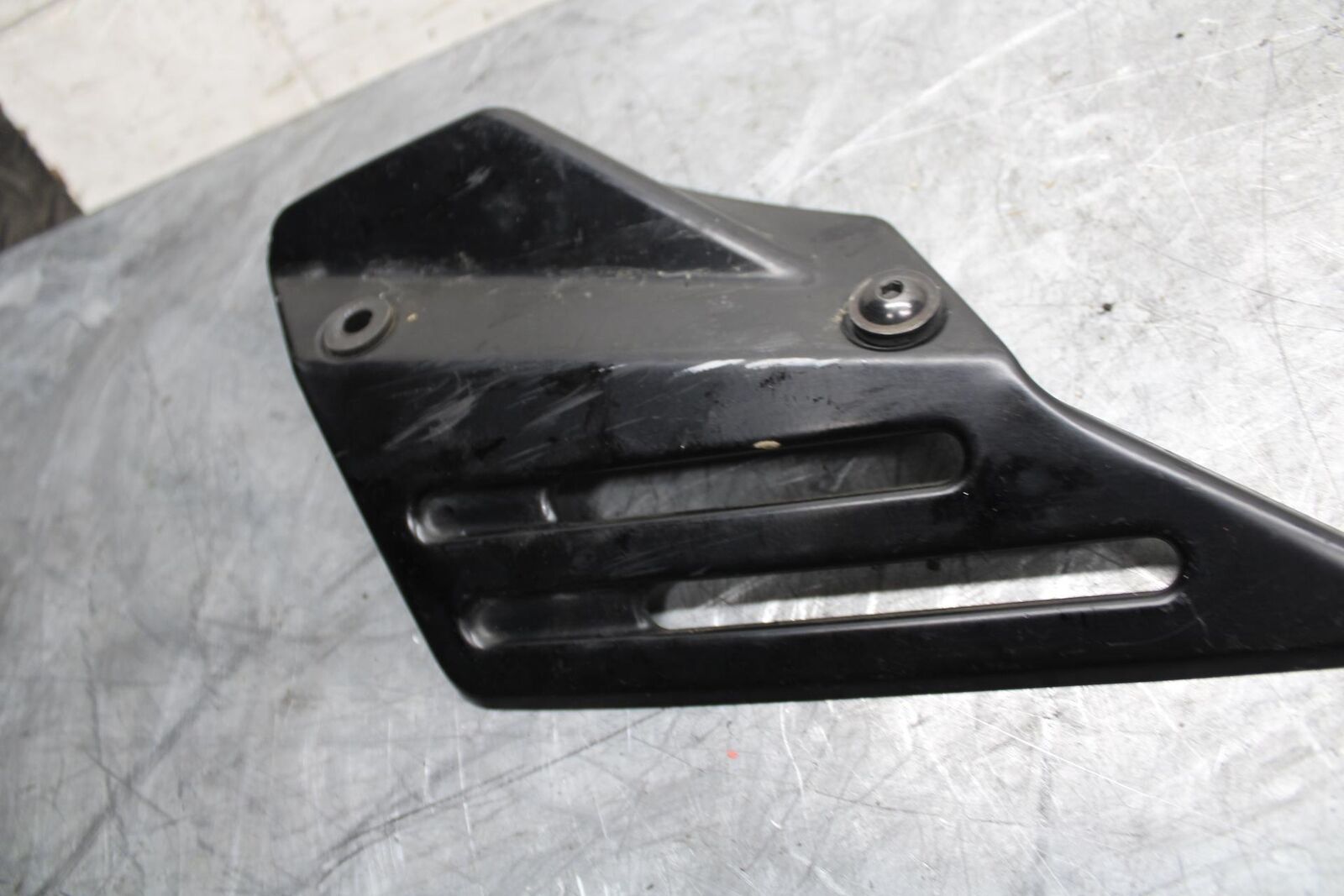 2007 Suzuki GSXR1000  MUFFLER EXHAUST PIPE COVER HEAT SHIELD GUARD BB44