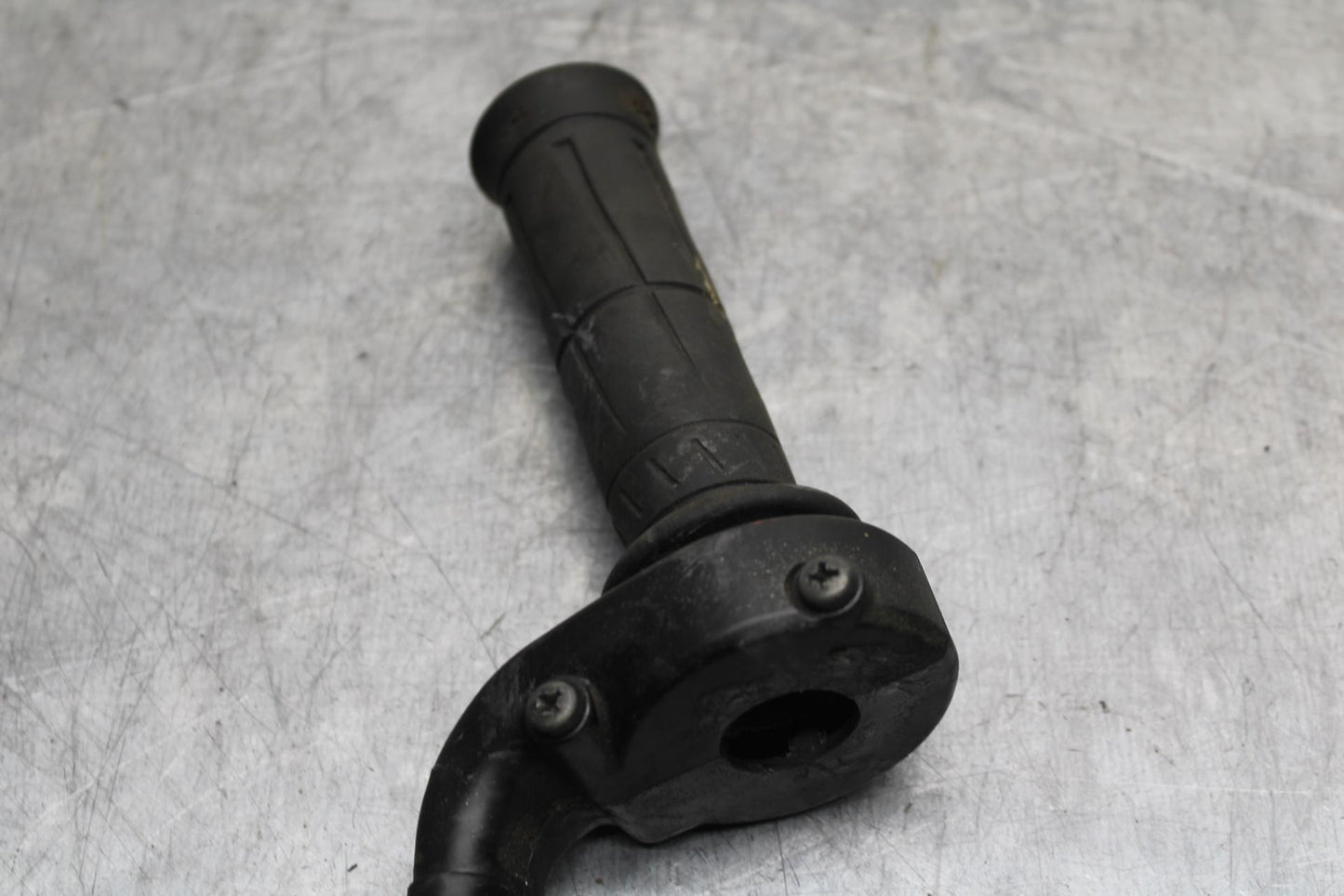 09-12 KAWASAKI NINJA ZX6R ZX600R RIGHT THROTTLE GRIP 46019-0020 BB617