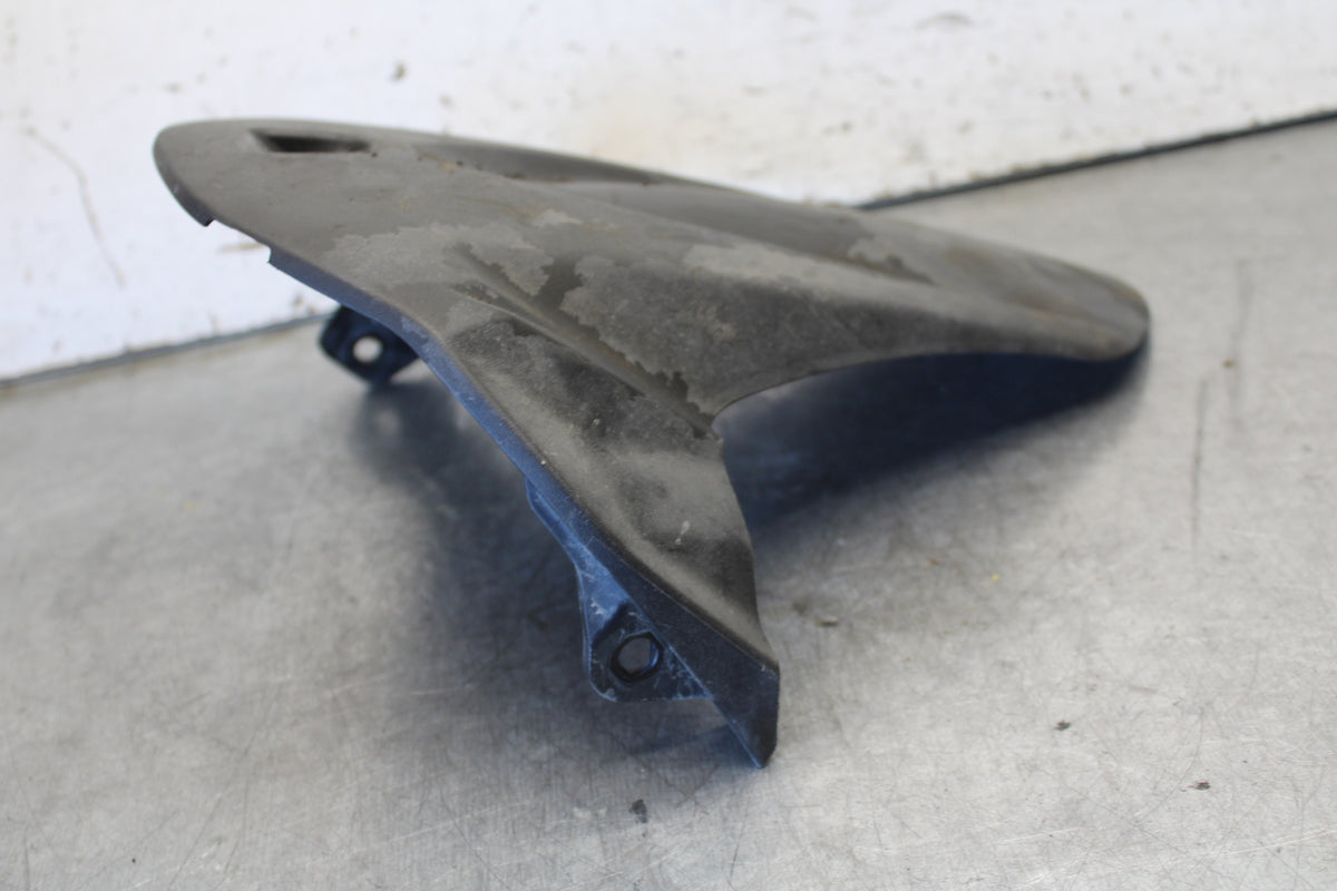 11-24 SUZUKI GSXR750 REAR BACK WHEEL TIRE HUGGER FENDER BB687