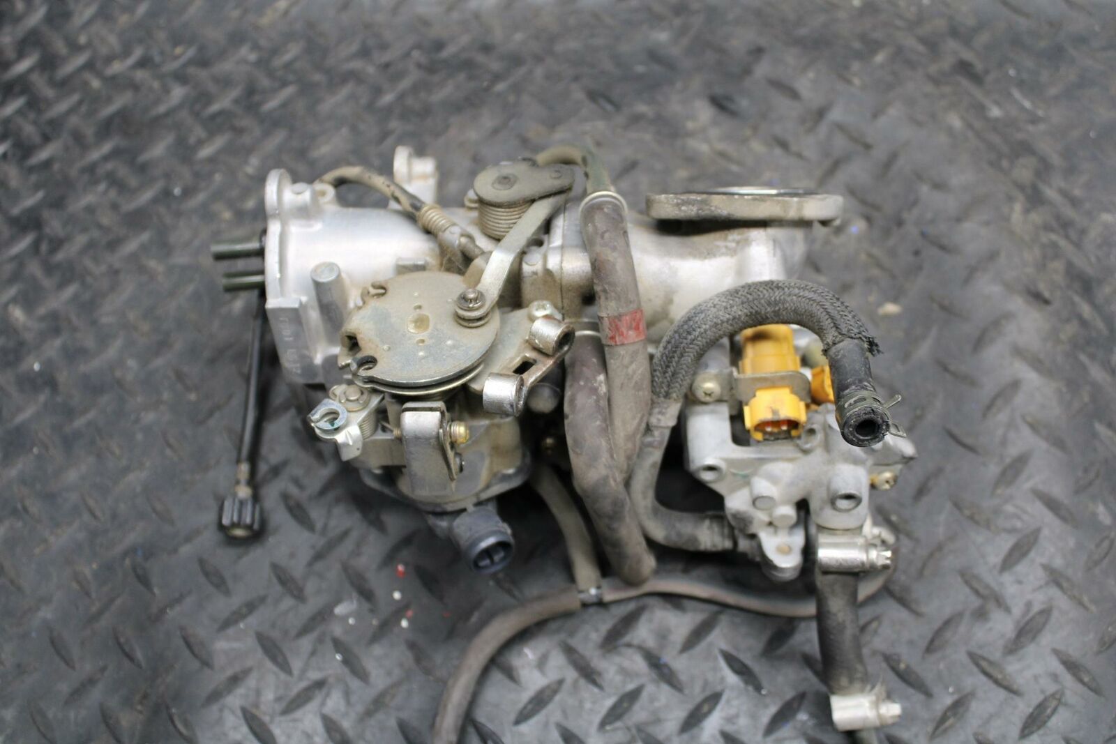 05-06 KAWASAKI VULCAN 1500 VN1500 CLASSIC FUEL INJECTOR BODIE BB220