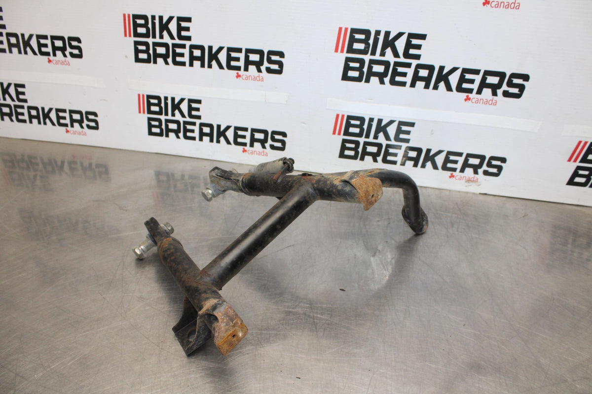 09 KAWASAKI CONCOURS 14 ZG1400B CENTER MAIN STAND BB875