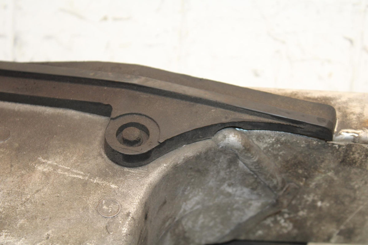 2000 Honda CBR600F4 REAR SWINGARM BACK SUSPENSION SWING ARM 52200-MBW-000 BB552