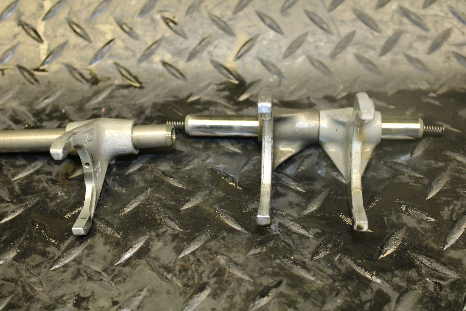 07 YAMAHA YZF R1 ENGINE TRANSMISSION GEAR SHIFT SHIFTER FORKS CAM DRUM  BB191 #B