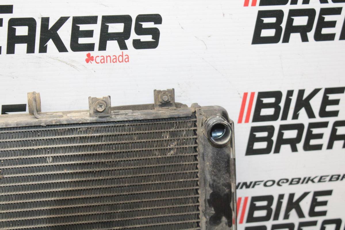 06 KAWASAKI Z750 ENGINE RADIATOR MOTOR COOLER COOLING RADIATER BB837