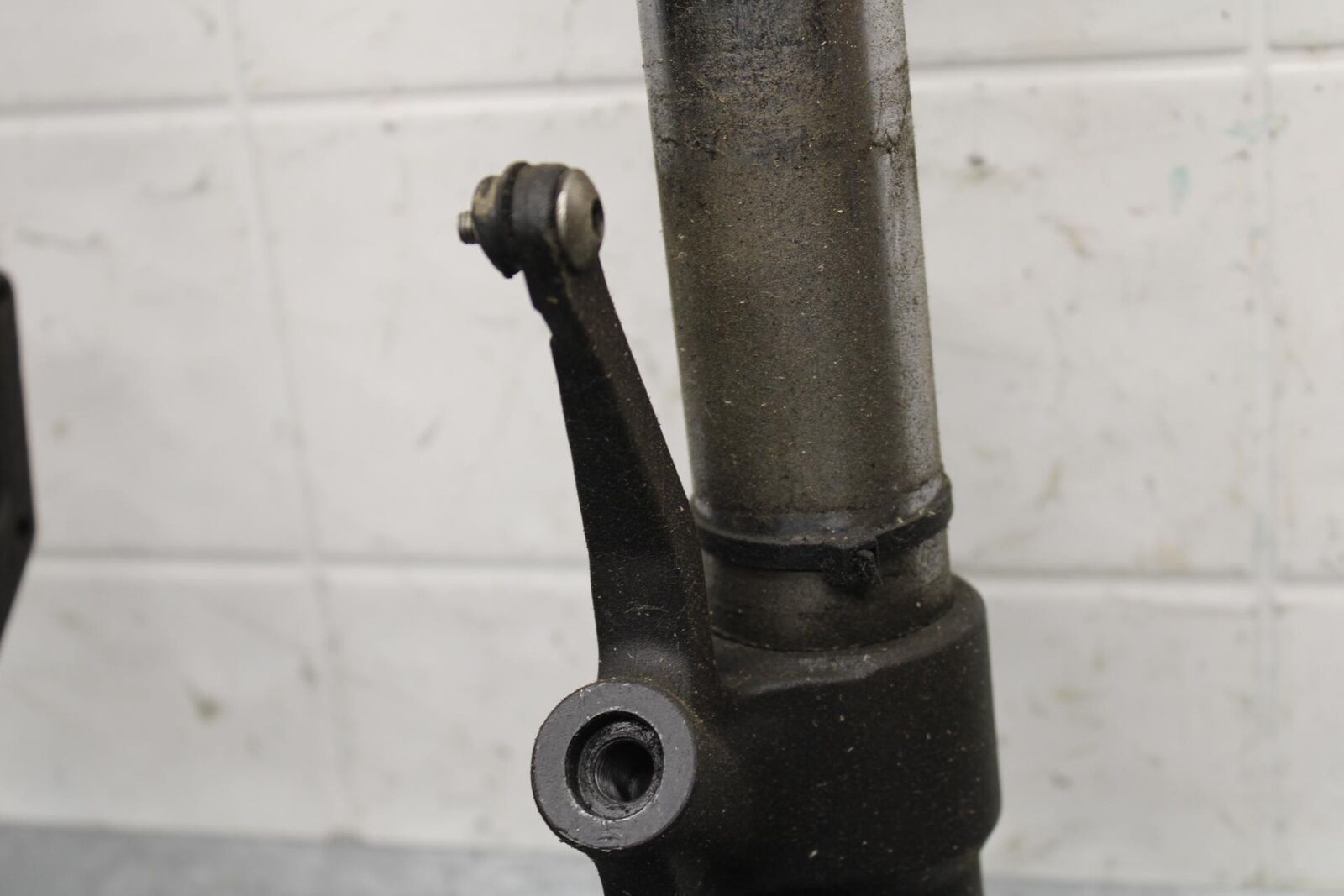 2007 Yamaha YZF R6S COMPLETE FRONT END FORKS SUSPENSION TRIPLE TREE BB594
