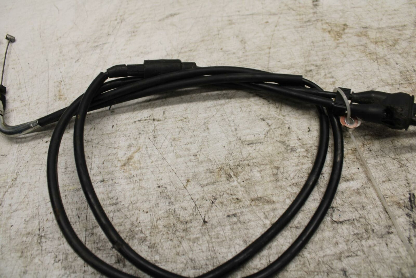 16-21 YAMAHA XSR900 THROTTLE CABLES LINES BB370