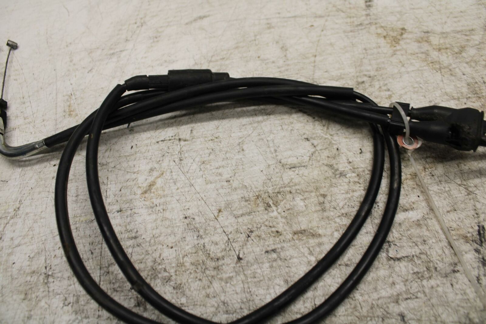 16-21 YAMAHA XSR900 THROTTLE CABLES LINES BB370