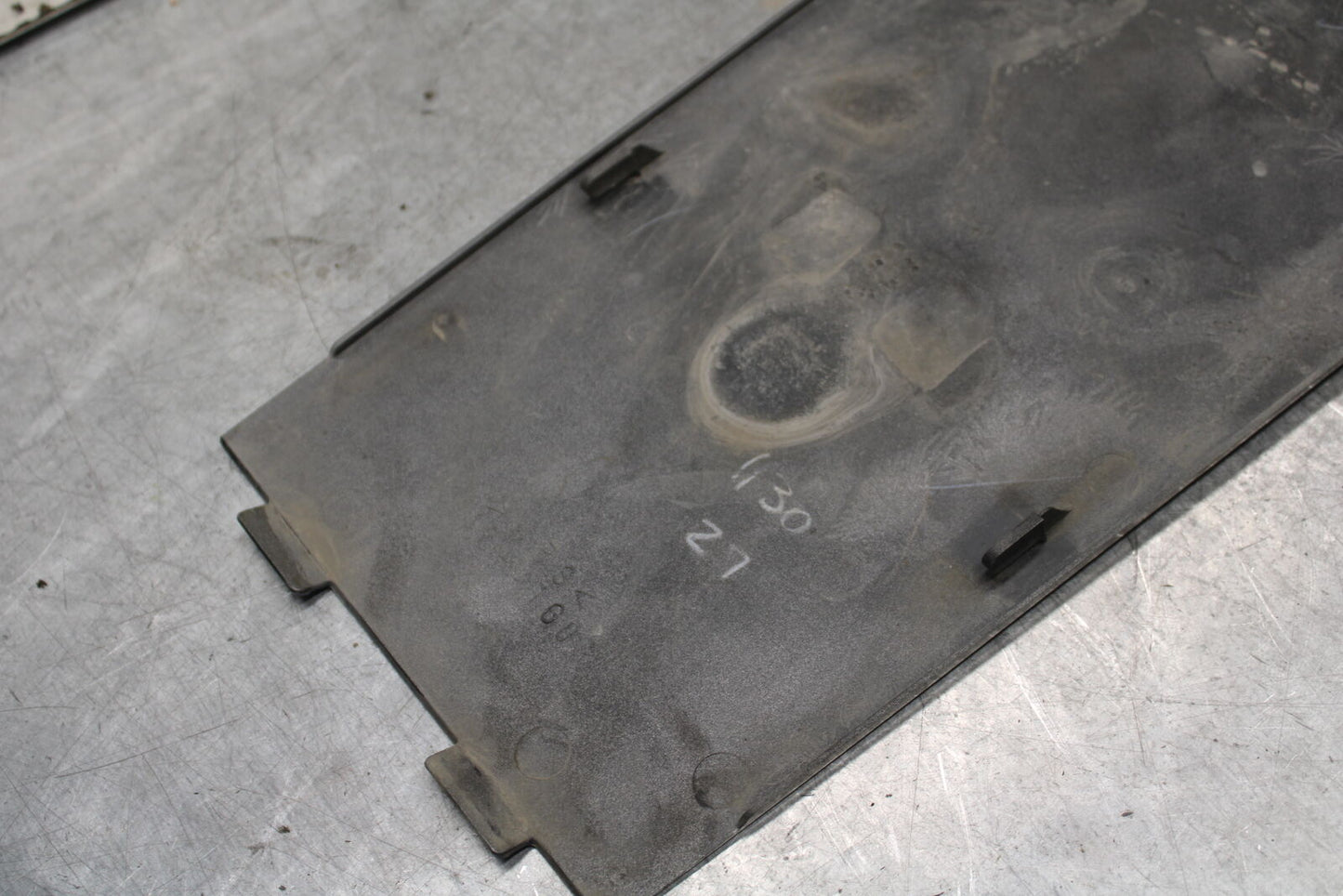 05-06 SUZUKI GSXR1000 REAR BACK TAIL UNDERTAIL FAIRING COWL FENDER BB663