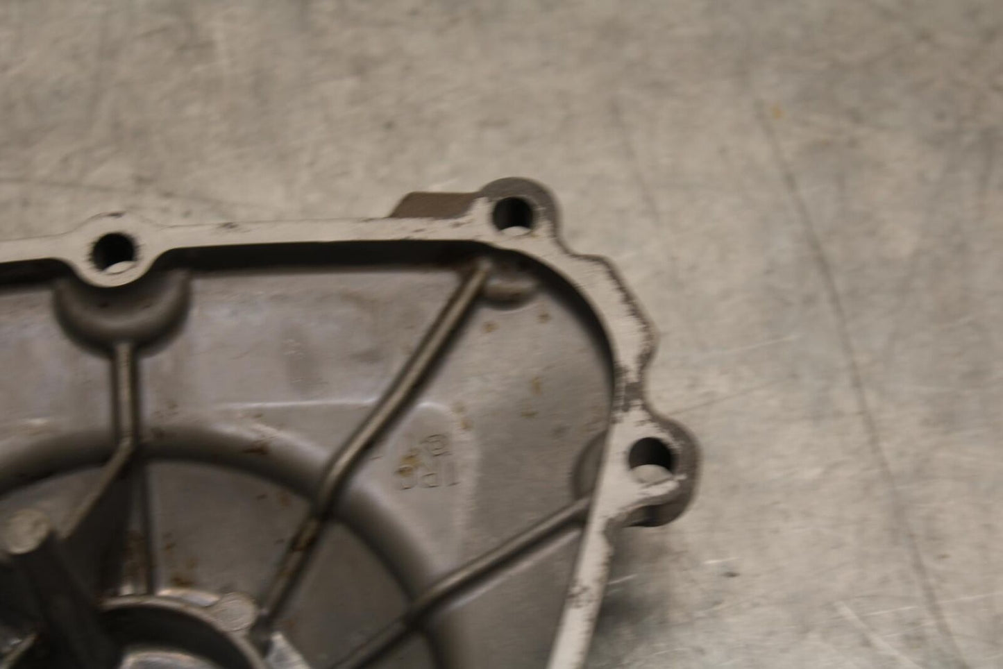 2015 Yamaha FZ09 ENGINE MOTOR COVER  BB69