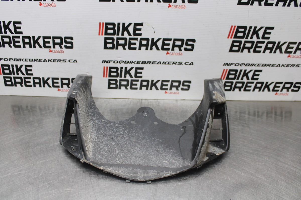 08 SUZUKI SV650 LOWER FRONT UPPER INNER HEADLIGHT COWL FAIRING  BB846
