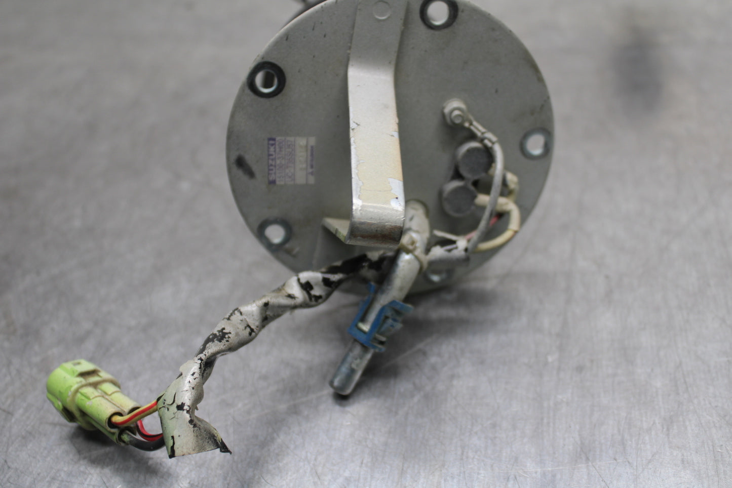 08-10 SUZUKI GSXR 600 FUEL PUMP GAS PETROL SENDER UNIT BB753