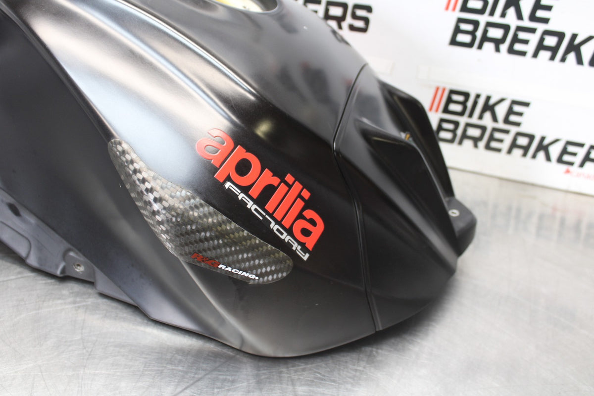 15 APRILIA RSV4 FACTORY APRC ABS GAS TANK FUEL CELL PETROL RESERVOIR BB901