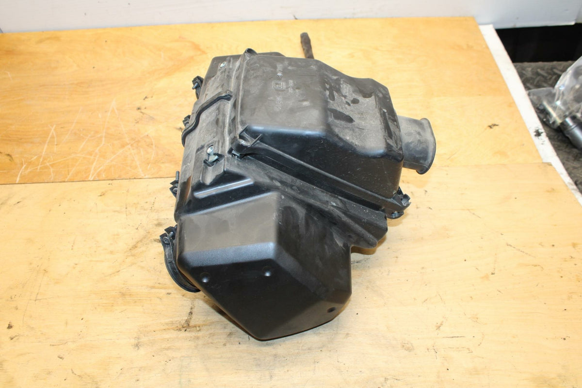 07-12 SUZUKI BANDIT 650S AIRBOX AIR INTAKE FILTER BOX BB328