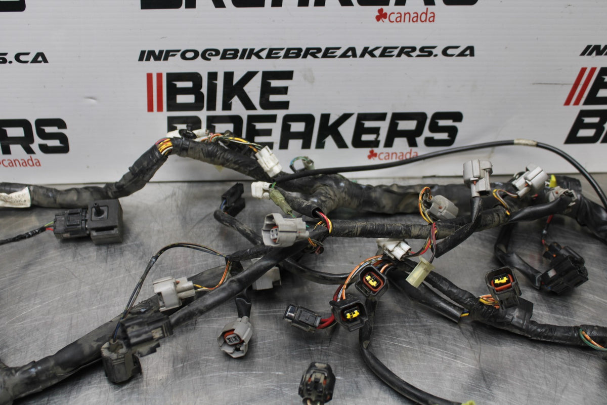 08-10 SUZUKI GSXR 600 MAIN ENGINE WIRING HARNESS MOTOR WIRE LOOM BB765