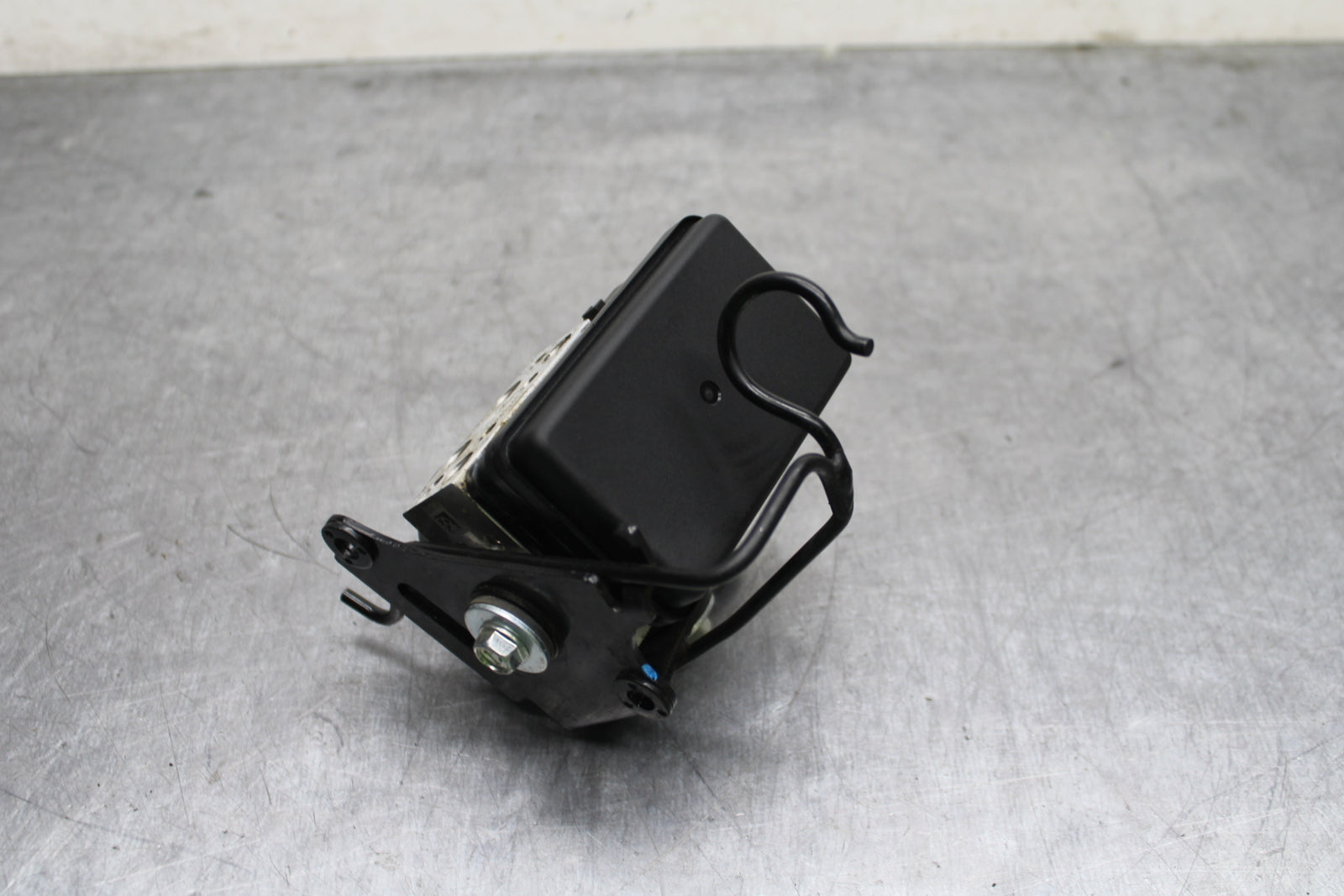 12-17 KAWASAKI NINJA 650 ABS PUMP UNIT MODULE BB129