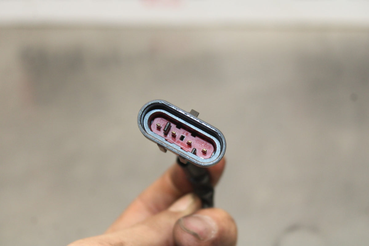 16 APRILIA TUONO V4 1100 RIGHT HANDLE BAR KILL OFF START SWITCH SWITCHES  BB905