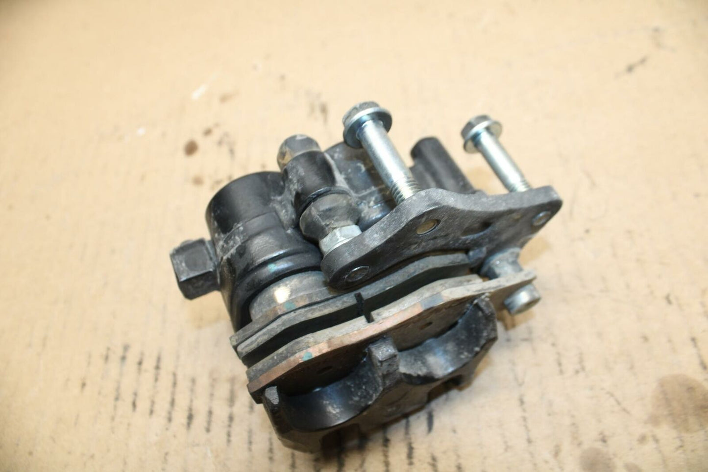 15 KAWASAKI NINJA 300 EX300 ABS FRONT BRAKE CALIPER BB395