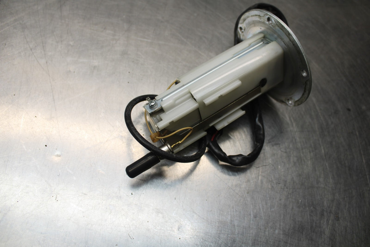 07-08 KAWASAKI NINJA ZX6R FUEL PUMP GAS PETROL SENDER UNIT 49040-0023 BB855