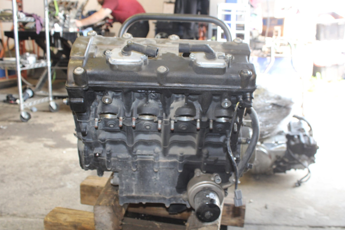 00-05 KAWASAKI NINJA ZX12R ENGINE MOTOR BB892
