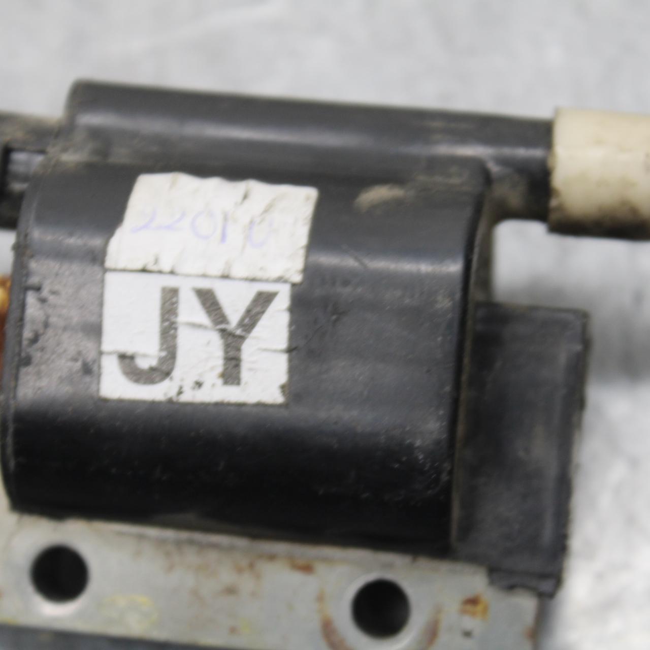 16-24 KTM 390 RC IGNITION COIL SPARK PLUG CAP  BB648