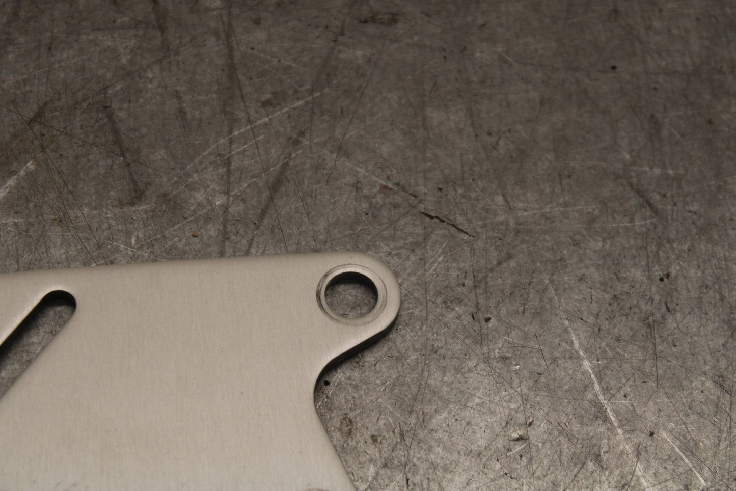 13-18 KAWASAKI NINJA ZX6R RIGHT REARSET REAR SET HEEL GUARD COVER  BB682