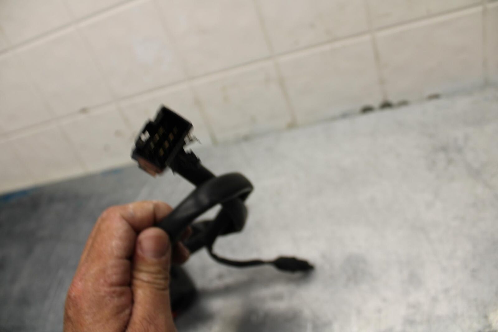 14-15 TRIUMPH STREET TRIPLE R LEFT  HANDLE HORN SIGNALS SWITCH SWITCHES BB441