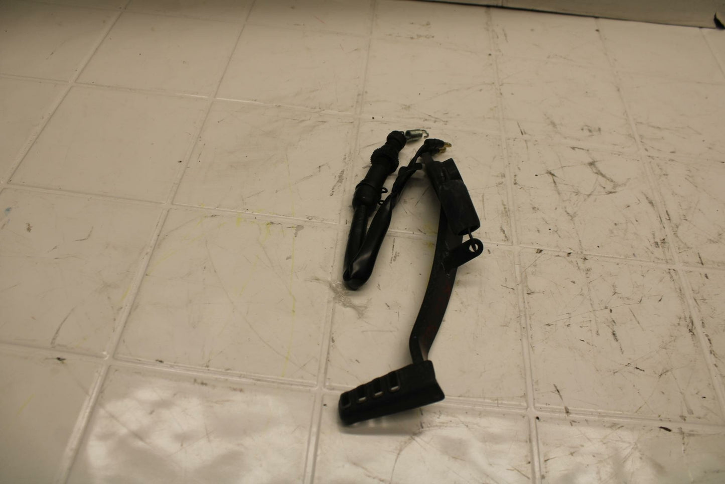 15-16 HONDA CB300F RIGHT REARSET BRAKE FOOT PEDAL BB05