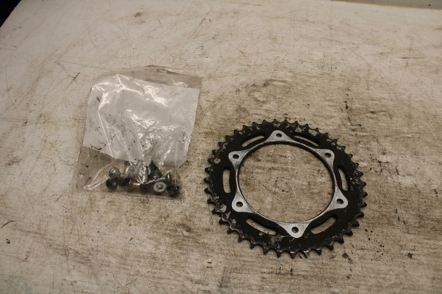 05-21 SUZUKI DRZ400SM REAR BACK SPROCKET BB376