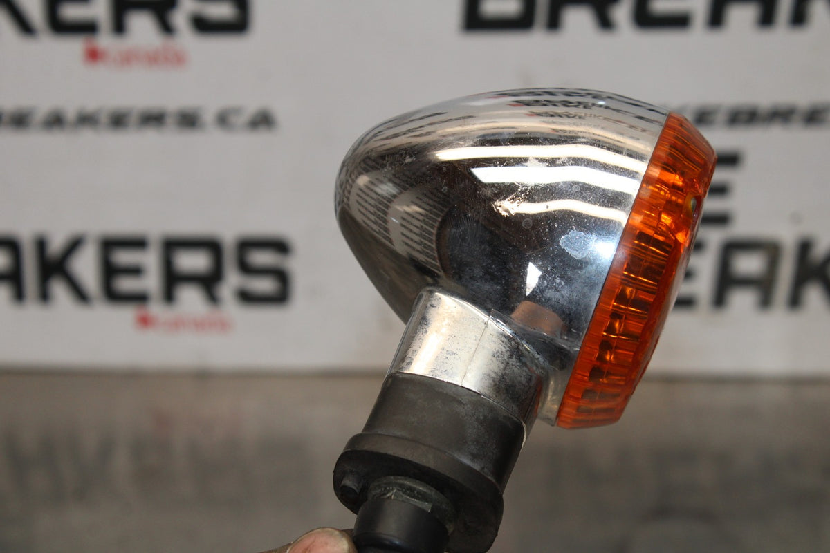 03 KAWASAKI VULCAN 1600 LEFT FRONT TURN SIGNAL LIGHT INDICATOR BB865